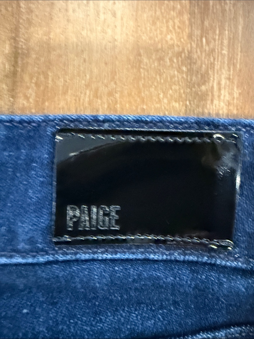 Paige Anessa 31” Jeans in Sussex wash - Picture 10 of 13